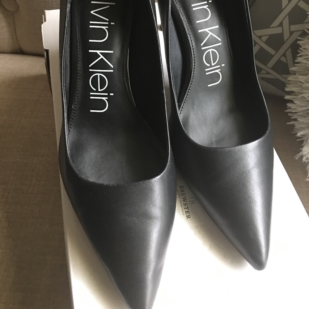 Calvin Klein Pumps